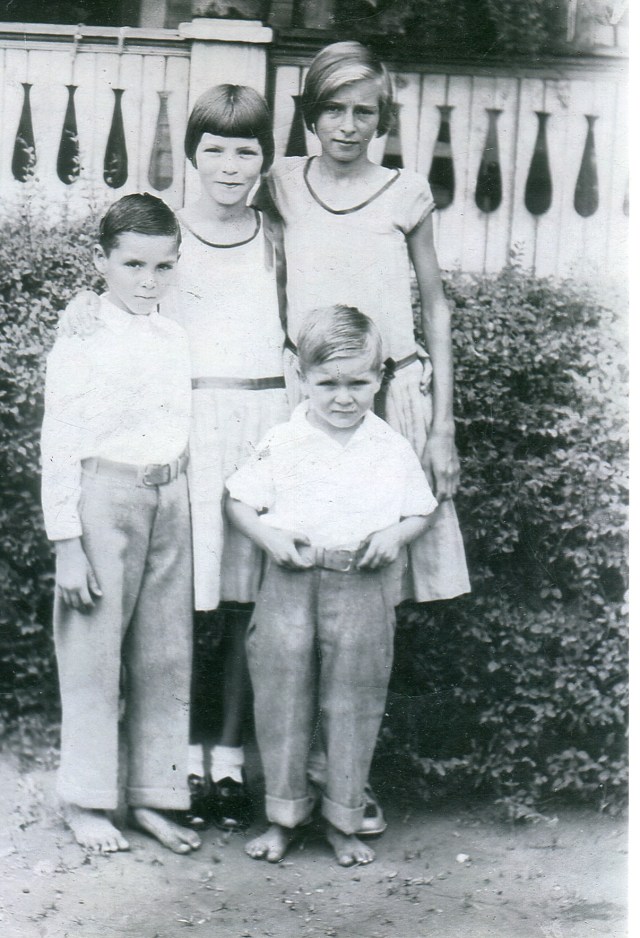 Daddys and Siblings152